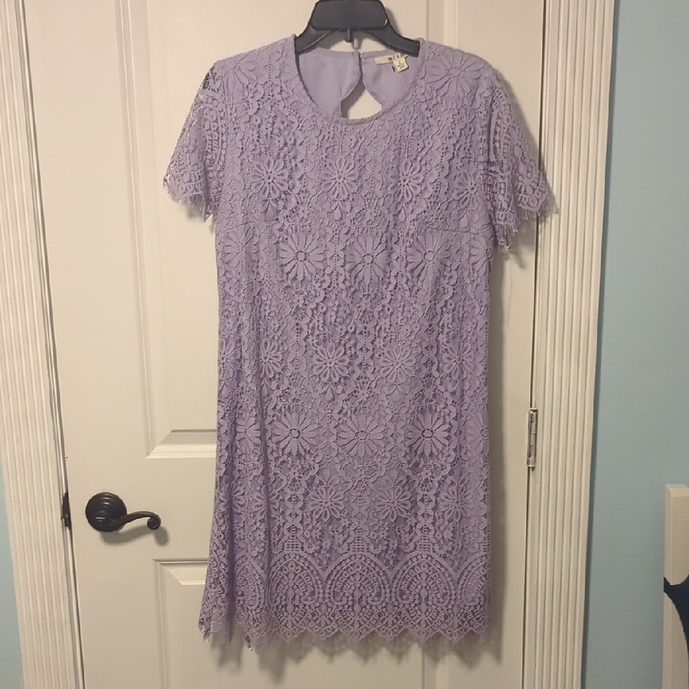 L Elegant Feminine Lavender Lace Dress